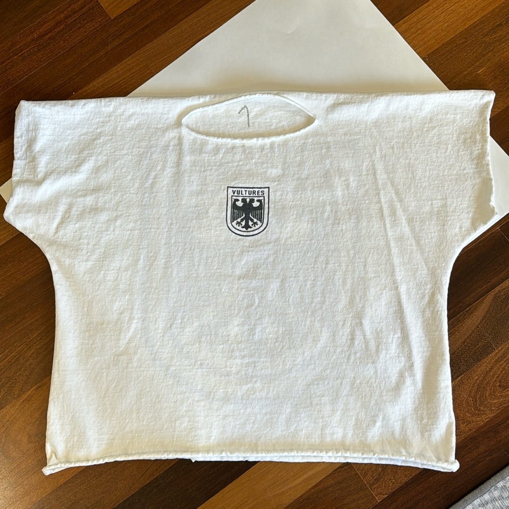 Kanye west Vultures Tee white NWOT
